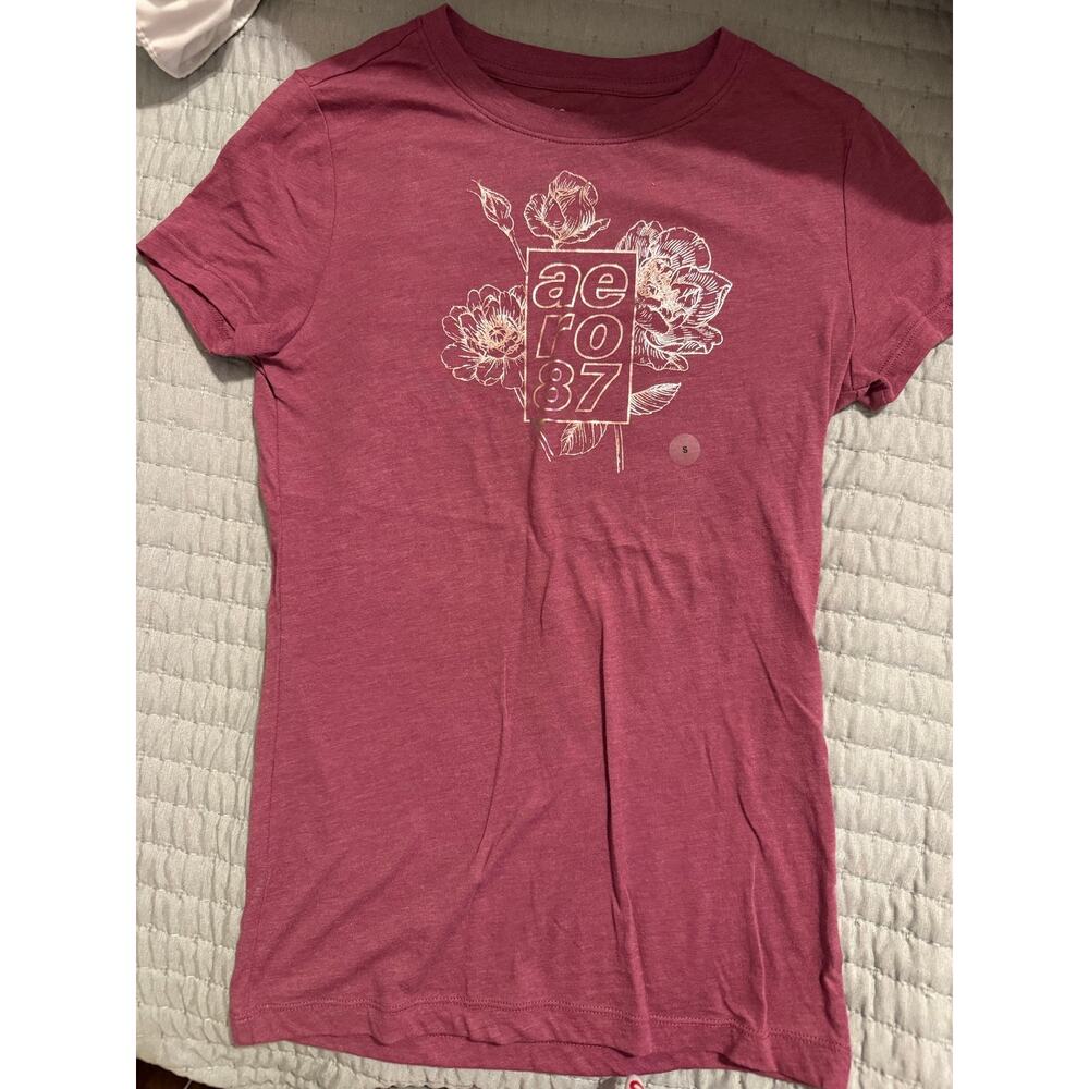 Aeropostale Classic Crew Size Small Berry Color NWT